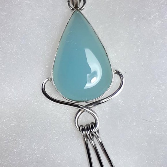 Sterling silver with Angelite stone center pendant - Picture 2 of 2